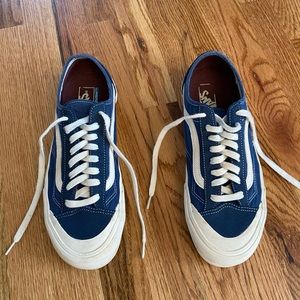 Vans Low Ultra Cush Sneaker - Men’s 10.5